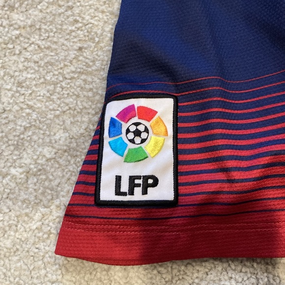 Authentic Nike Dri-Fit FC Barcelona Jersey ⚽️ - Picture 6 of 12